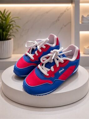 Fila Kids Blue and Red Retro Runner Sneakers